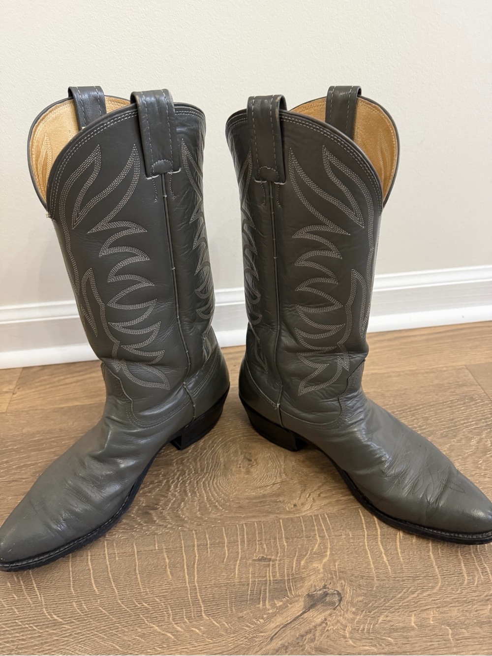 Men's Vintage Nocona Classic Gray Cowboy Boots - Leather Western Boot 9.5D - Picture 4 of 9
